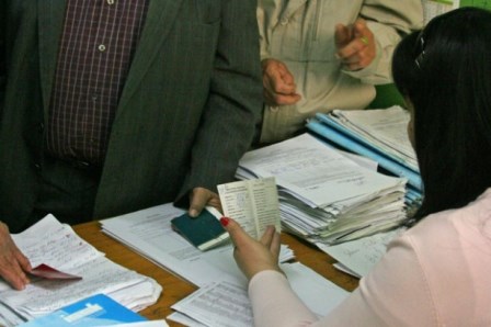 Falen gjobat per 38 mije biznese qe nuk paguan kontributet